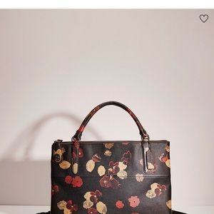 👜 COACH Floral Turnlock Borough Bag - EUC